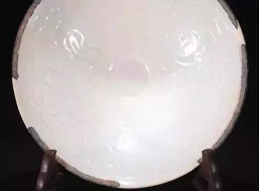 北宋晚期的定瓷是否真的“有芒，不堪用”？(圖8)